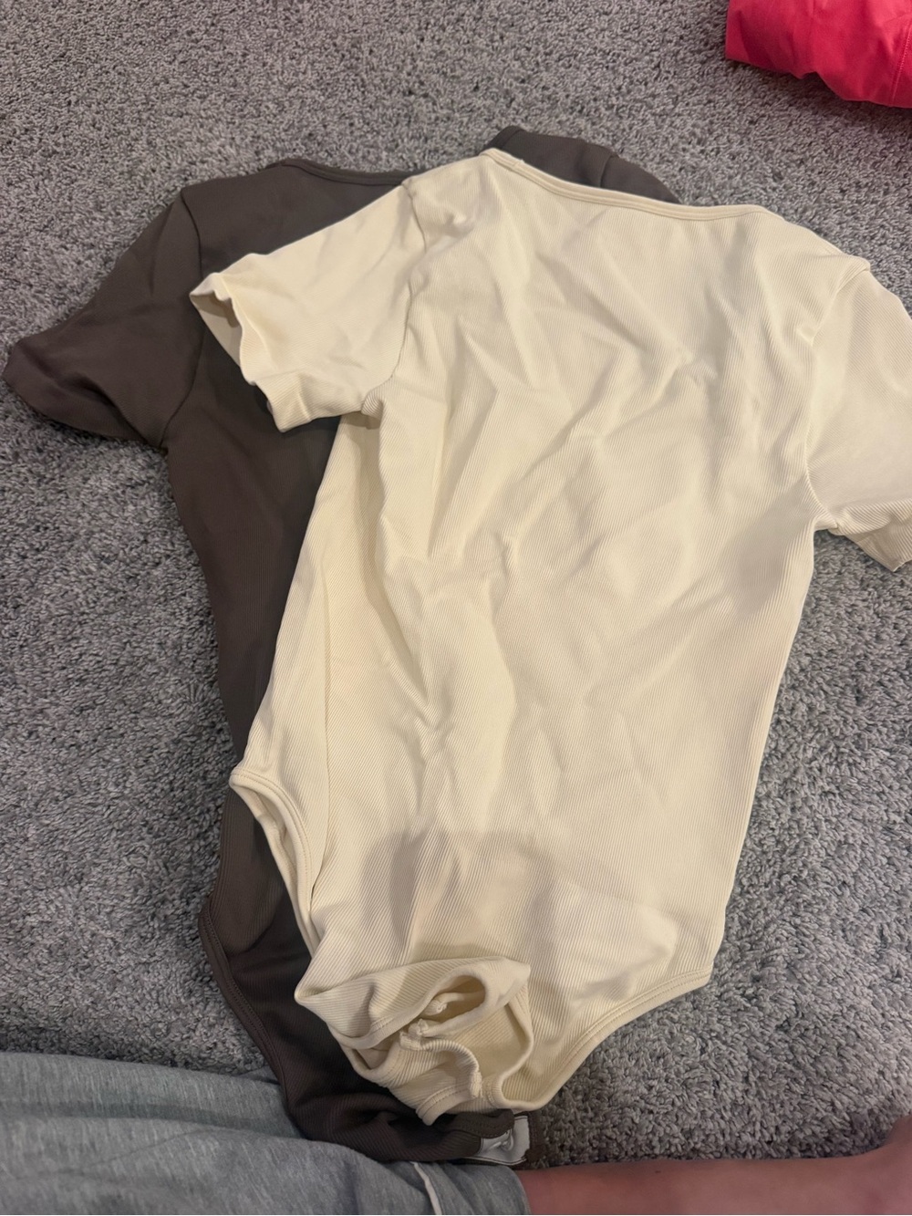 Women short-Sleeve One-Piece Bodysuit in Cream and Brown